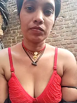 Snapshot of Cuty_tanya chatting on 11-12-25, 11:10 Cuty tanya online show from 11-12-25, 11:10