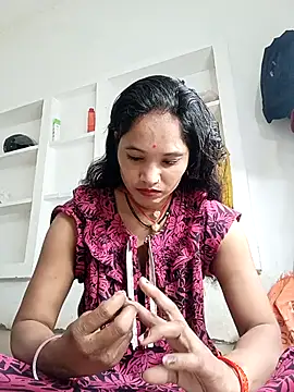 Snapshot of Cuty_tanya chatting on 02-21-26, 07:42 Cuty tanya online show from 02-21-26, 07:42