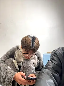 KK-cuteboy online show from 11-11-25, 11:32