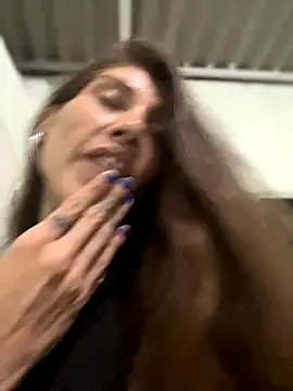 Snapshot of casalskunk chatting on 10-12-25, 02:21 casalskunk online show from 10-12-25, 02:21