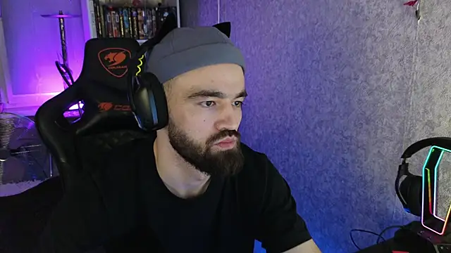 Snapshot of Nik_Namee chatting on 10-10-25, 03:05 Nik Namee online show from 10-10-25, 03:05