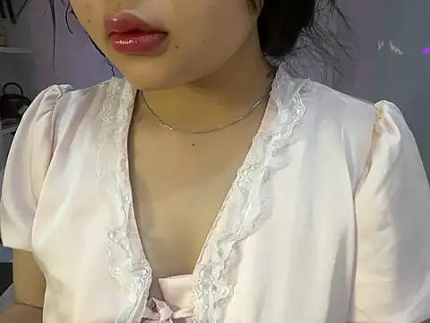 Snapshot of BeChinh_Lee chatting on 05-24-26, 05:01 BeChinh Lee online show from 05-24-26, 05:01