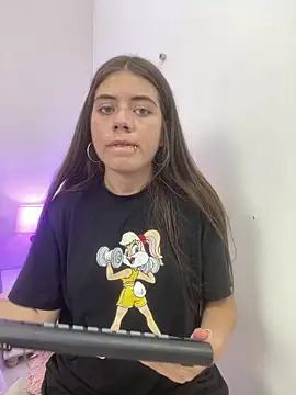 Juana miel online show from 03-27-26, 07:35