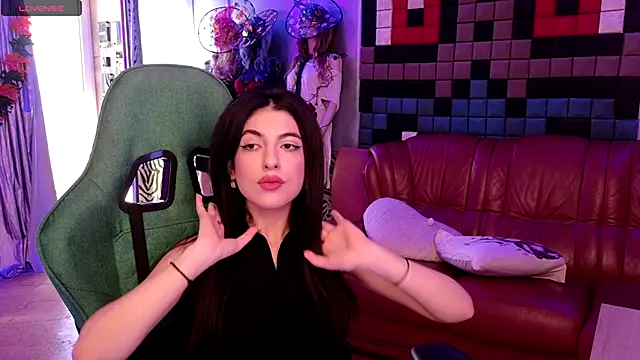 Snapshot of SinWolf_ chatting on 10-12-25, 07:51 SinWolf online show from 10-12-25, 07:51