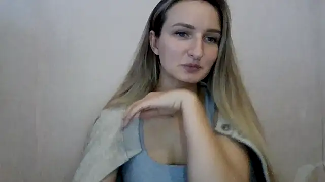 Cora Fora online show from 10-20-25, 10:49