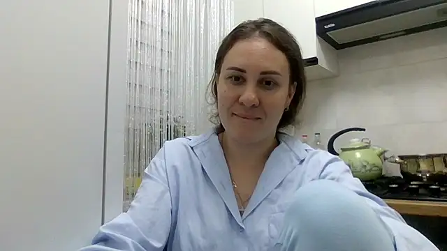 MeadowEyes online show from 06-18-26, 06:56