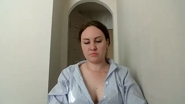 MeadowEyes online show from 07-26-26, 03:25
