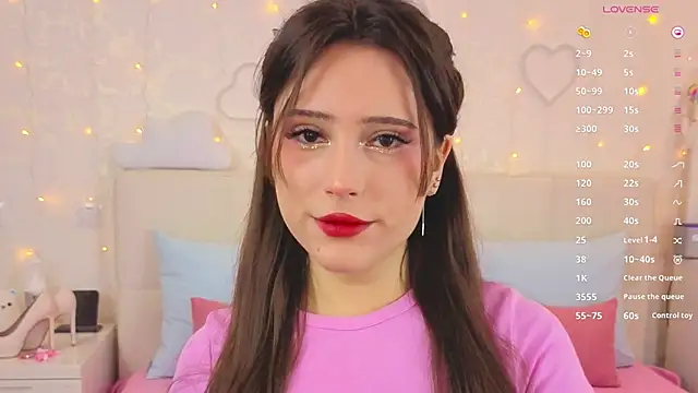 Snapshot of MoonliteDiva chatting on 01-12-26, 06:51 MoonliteDiva online show from 01-12-26, 06:51