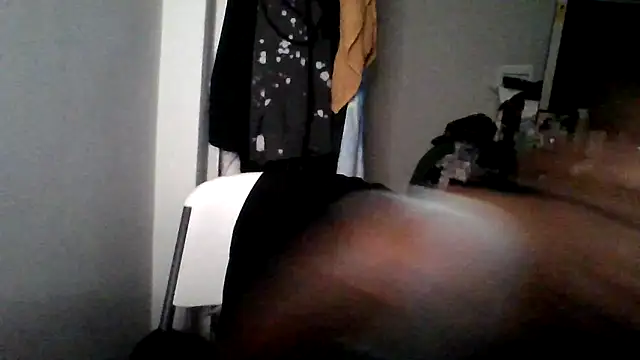 dezzidavill online show from 06-19-26, 02:27