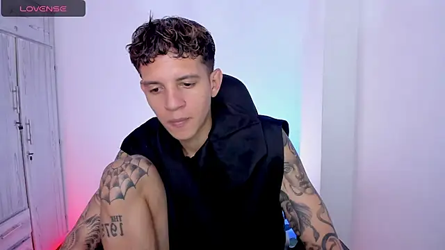 tylernova online show from 04-29-26, 03:43
