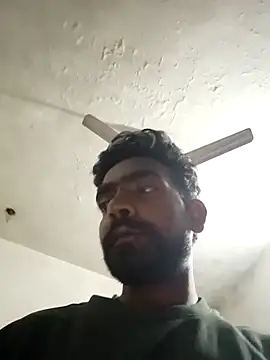 Snapshot of ShowedWringer chatting on 04-02-26, 05:43 ShowedWringer online show from 04-02-26, 05:43