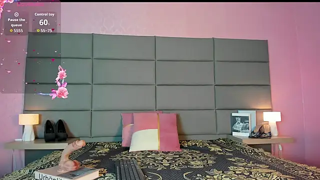 Barbbara sweett online show from 07-24-26, 01:53
