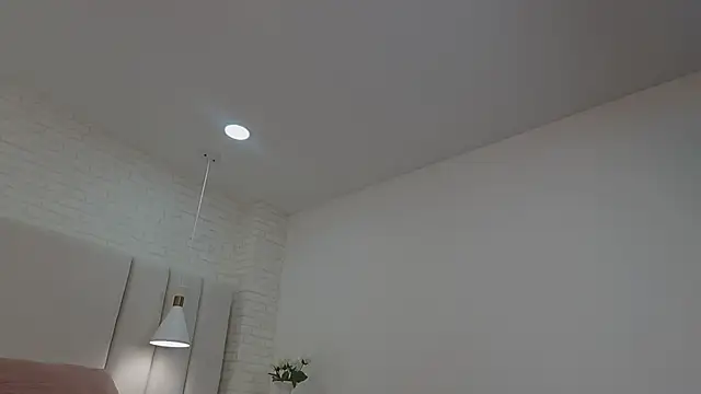 nina gb online show from 03-19-26, 08:35