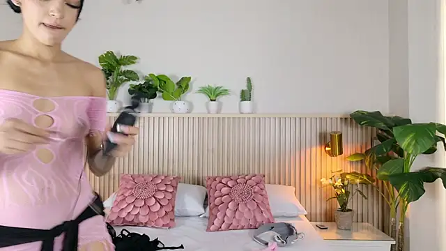 nina gb online show from 07-10-26, 08:33