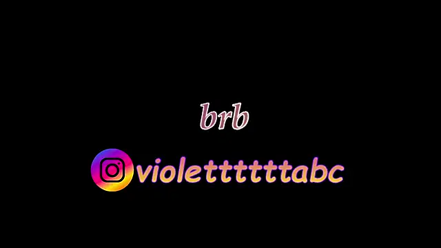 Snapshot of Violetttttta chatting on 10-19-25, 08:20 Violetttttta online show from 10-19-25, 08:20