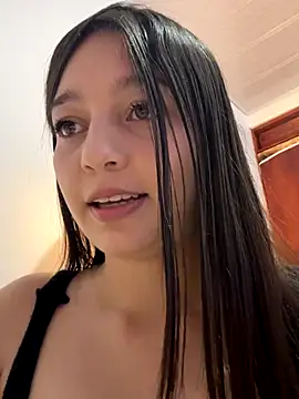   Lorelain   online show from 11-26-25, 09:49