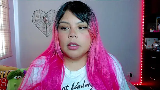 EllieMoonX online show from 01-09-26, 08:32