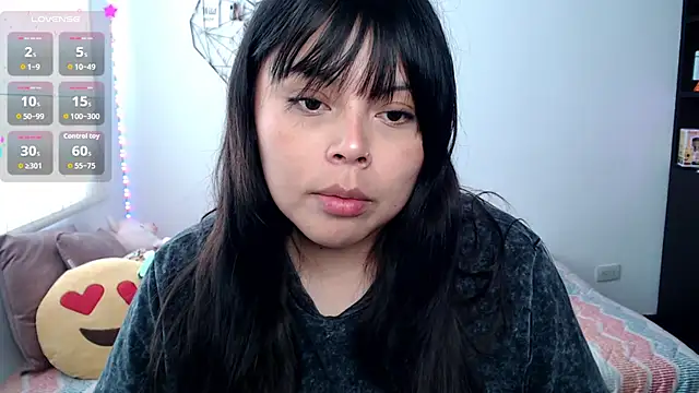 EllieMoonX online show from 06-12-26, 07:24