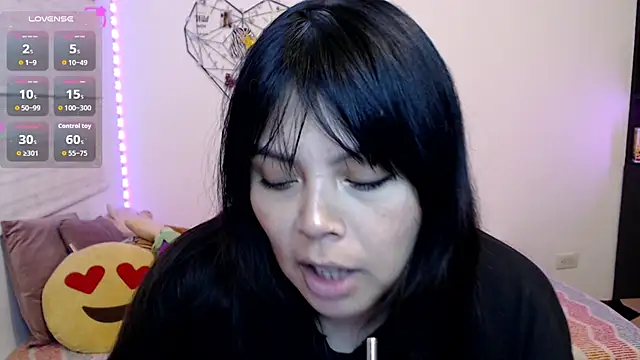 EllieMoonX online show from 07-25-26, 12:20