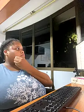 gabrielabrunette69 online show from 10-30-25, 06:15