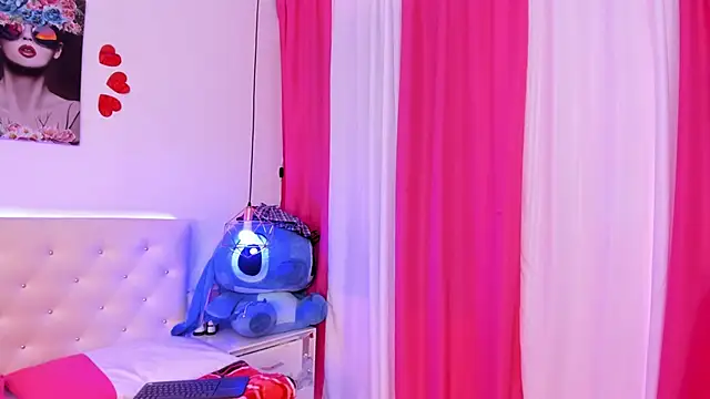 Nara Pink online show from 02-11-26, 06:57