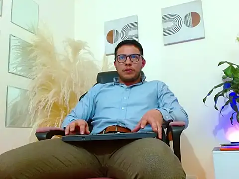 Damian ferrer01 online show from 10-14-25, 02:34