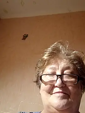 Snapshot of Katherine735 chatting on 11-11-25, 07:58 Katherine735 online show from 11-11-25, 07:58