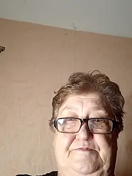 Snapshot of Katherine735 chatting on 12-20-25, 07:43 Katherine735 online show from 12-20-25, 07:43