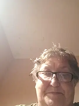 Snapshot of Katherine735 chatting on 01-13-26, 12:05 Katherine735 online show from 01-13-26, 12:05