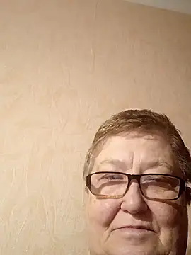 Snapshot of Katherine735 chatting on 02-13-26, 12:39 Katherine735 online show from 02-13-26, 12:39