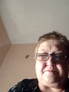 Snapshot of Katherine735 chatting on 02-21-26, 07:37 Katherine735 online show from 02-21-26, 07:37