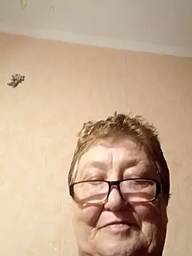 Snapshot of Katherine735 chatting on 02-26-26, 09:03 Katherine735 online show from 02-26-26, 09:03