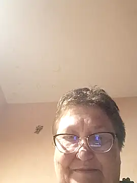 Snapshot of Katherine735 chatting on 03-29-26, 07:58 Katherine735 online show from 03-29-26, 07:58