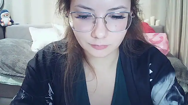 MoodieMira online show from 03-04-26, 03:40