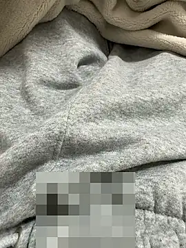 Snapshot of haruki_18old chatting on 11-06-25, 02:29 haruki 18old online show from 11-06-25, 02:29