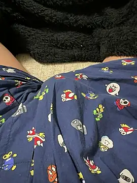 Snapshot of haruki_18old chatting on 02-18-26, 02:02 haruki 18old online show from 02-18-26, 02:02