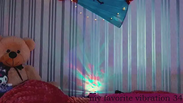 ArianaLight online show from 06-30-26, 05:03