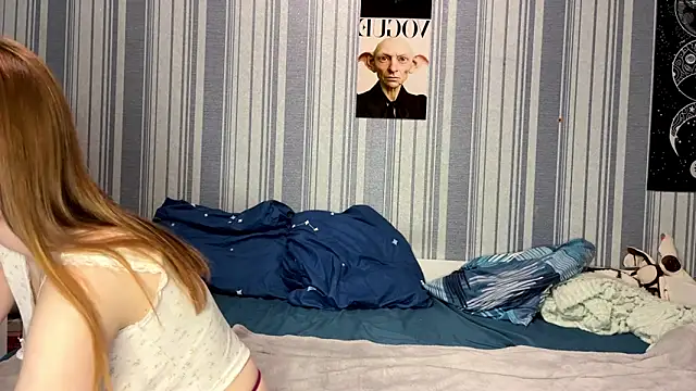 EmiliaCouple online show from 03-24-26, 03:17