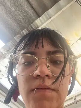 angie rousse  online show from 10-25-25, 01:18