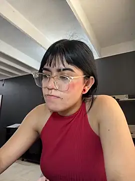 angie rousse  online show from 11-20-25, 01:33