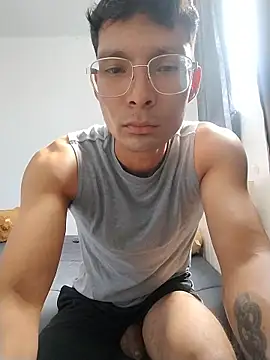 JonaTorres online show from 04-27-26, 02:48