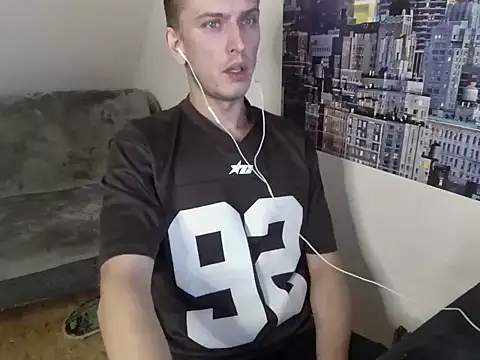 kinkyalecx online show from 10-23-25, 06:13