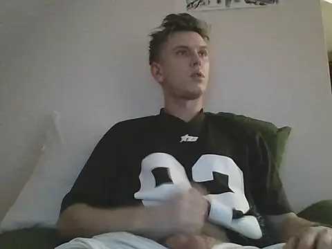 kinkyalecx online show from 11-24-25, 08:19