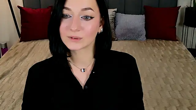 BaileeLynn online show from 07-08-26, 01:04