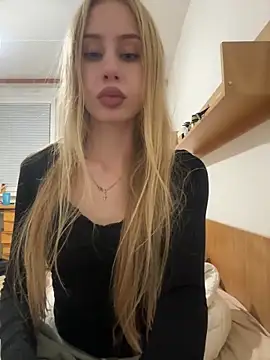 JudithCarly online show from 12-21-25, 10:17