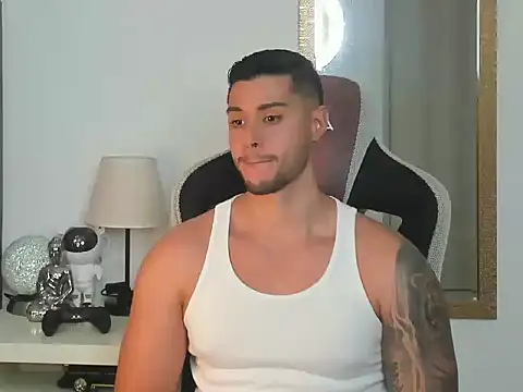 Snapshot of Ken_mailik1 chatting on 10-09-25, 11:03 Ken mailik1 online show from 10-09-25, 11:03