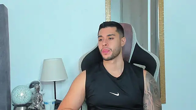 Snapshot of Ken_mailik1 chatting on 12-03-25, 04:53 Ken mailik1 online show from 12-03-25, 04:53