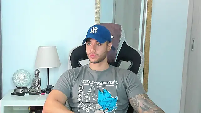 Snapshot of Ken_mailik1 chatting on 01-15-26, 04:17 Ken mailik1 online show from 01-15-26, 04:17