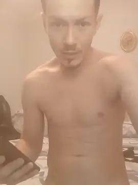 Snapshot of Graimito chatting on 10-14-25, 11:22 Graimito online show from 10-14-25, 11:22