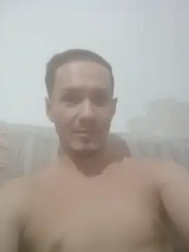 Snapshot of Graimito chatting on 10-21-25, 05:35 Graimito online show from 10-21-25, 05:35